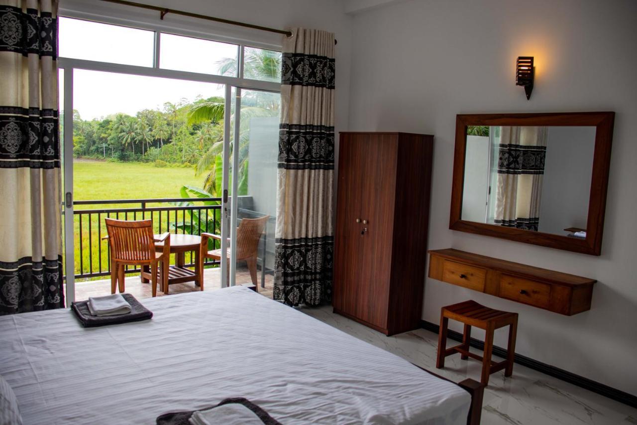 Sri Villa Rest Hikkaduwa Bagian luar foto