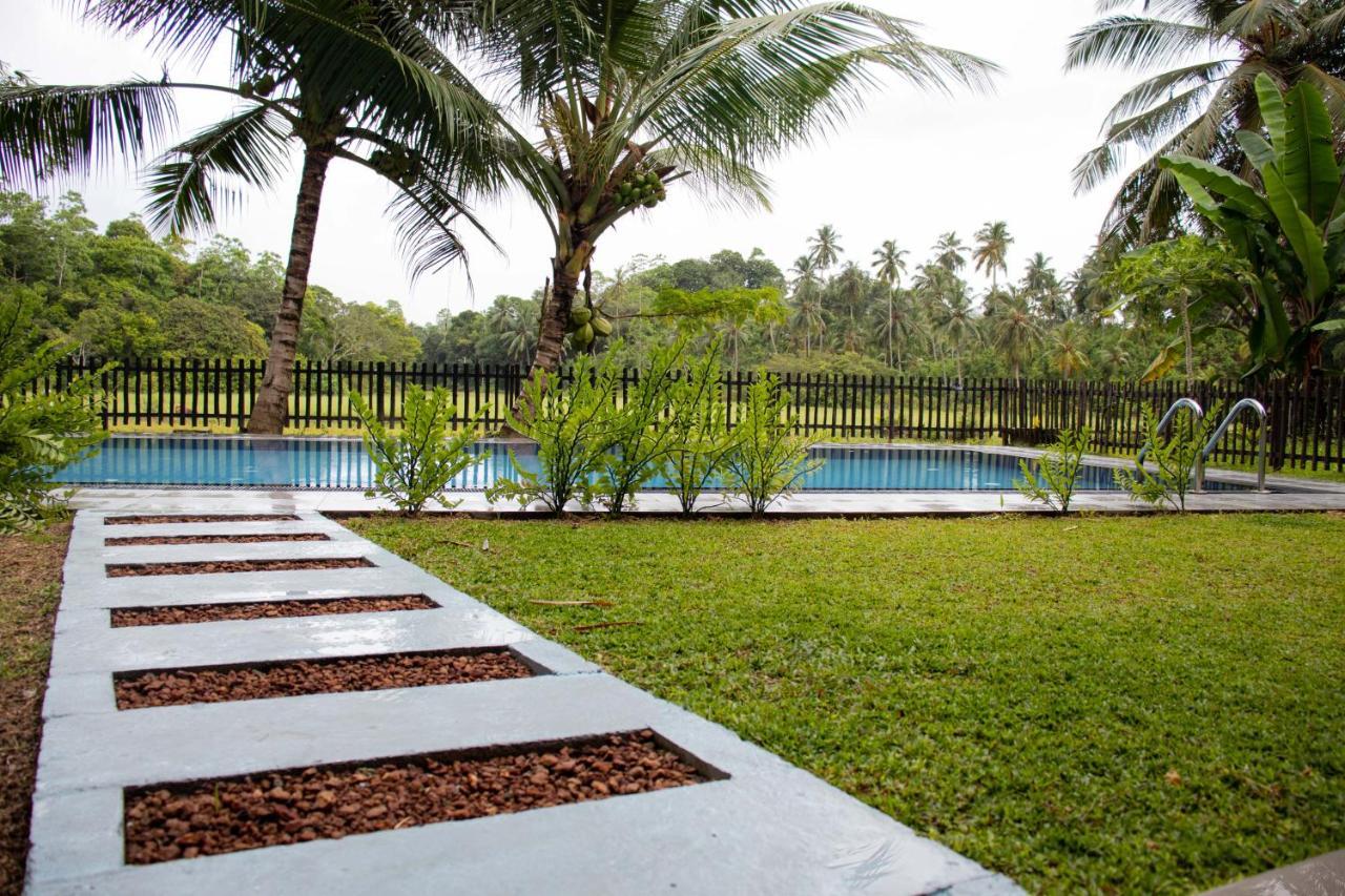 Sri Villa Rest Hikkaduwa Bagian luar foto