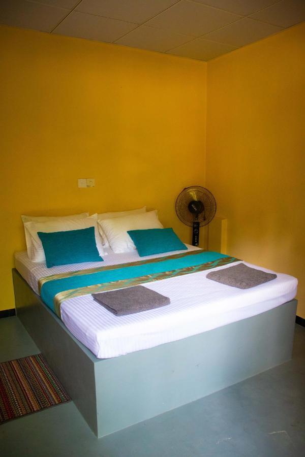 Sri Villa Rest Hikkaduwa Bagian luar foto